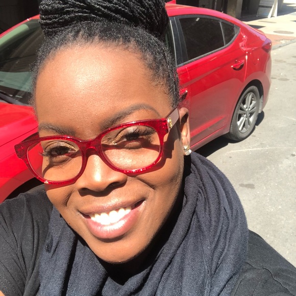 Meet your Posher, Teresa - Picture 1 of 1